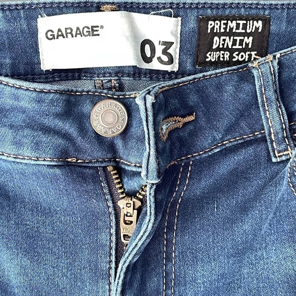 Garage Premium Jeans Womens Sz 3 Distressed Ripped High Waist Jegging Super Soft - Picture 10 of 10